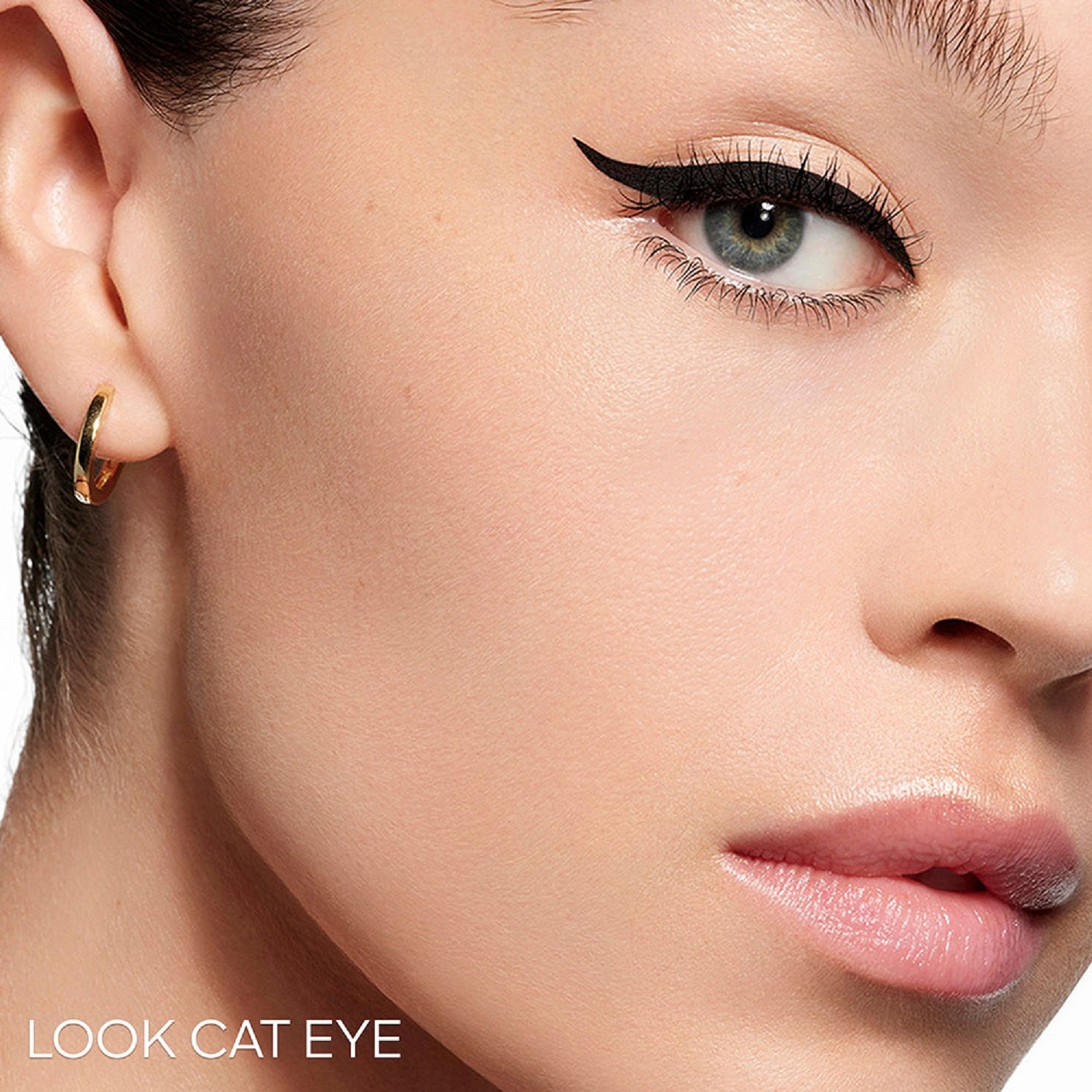 BEE BEAUTY SECRET NOIR G EYELINER GRAPHIQUE (DELINEADOR PARA OJOS)